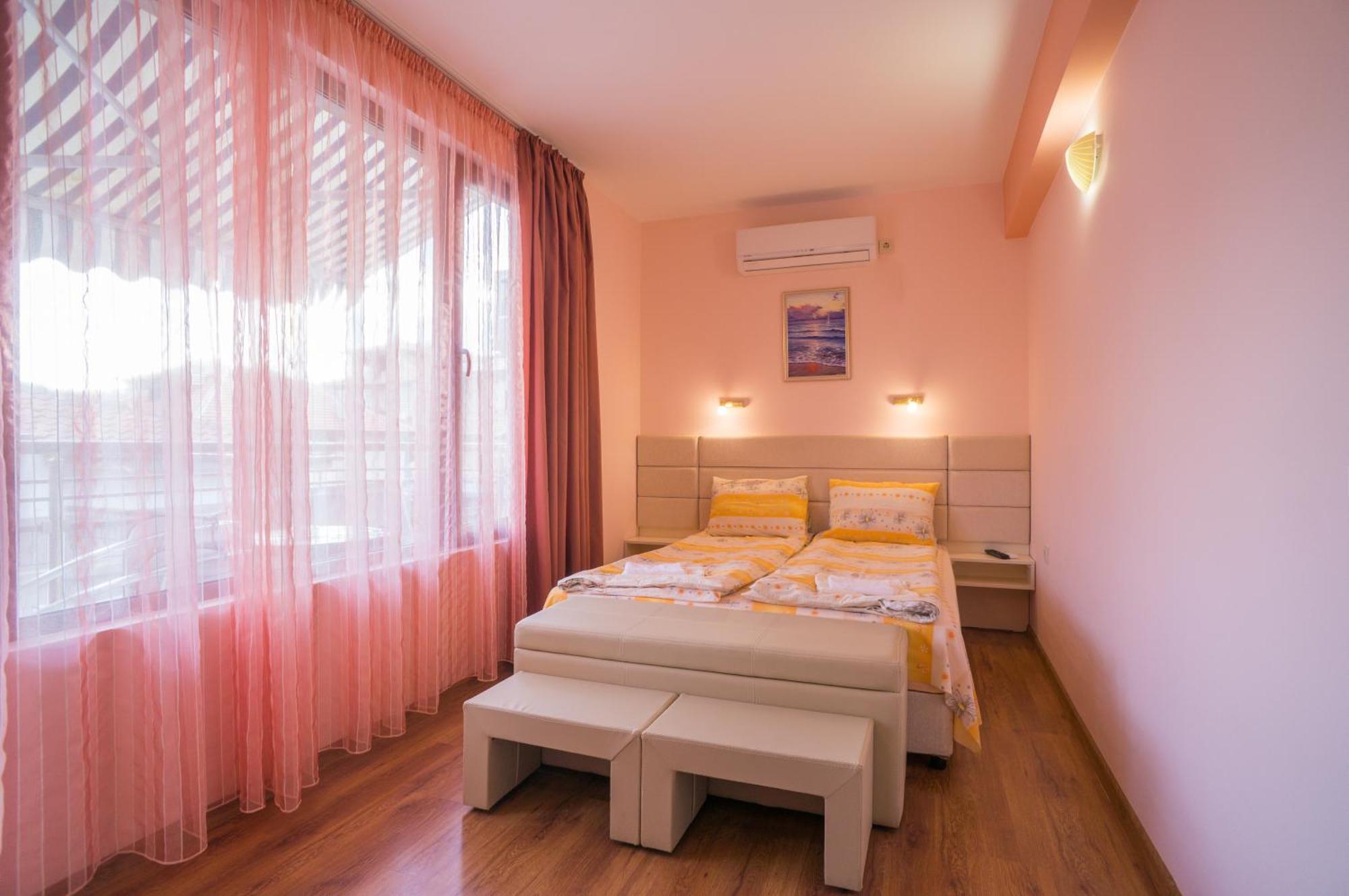 Guest House Karamihalevi سوزوبول المظهر الخارجي الصورة