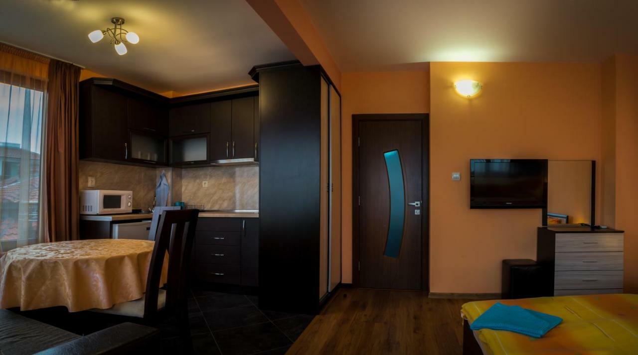 Guest House Karamihalevi سوزوبول المظهر الخارجي الصورة